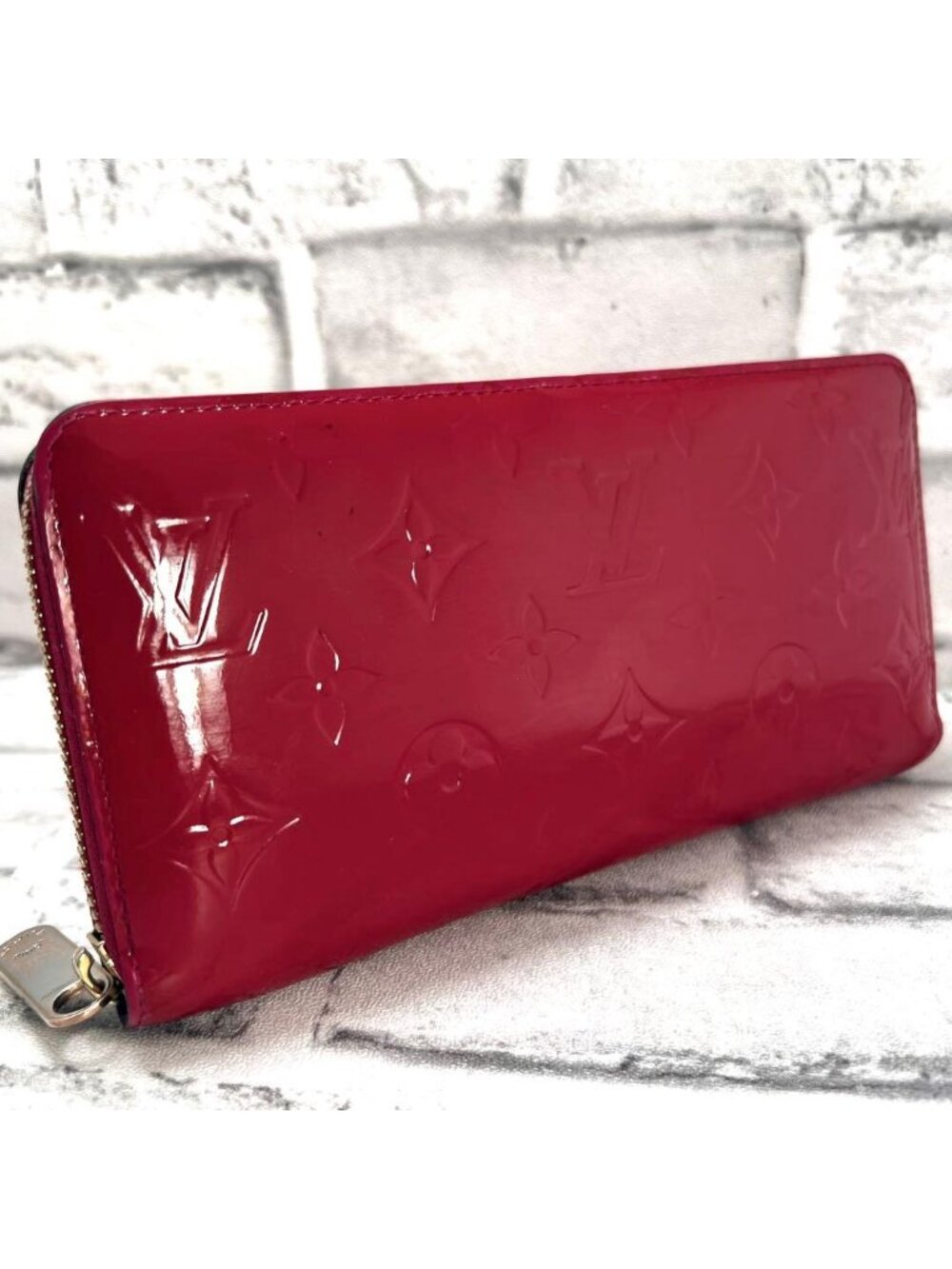 Louis Vuitton Vernis Zippy Wallet Monogram